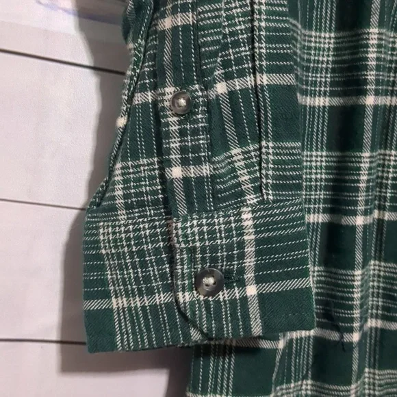 Goodthreads - Picture 2 of 6